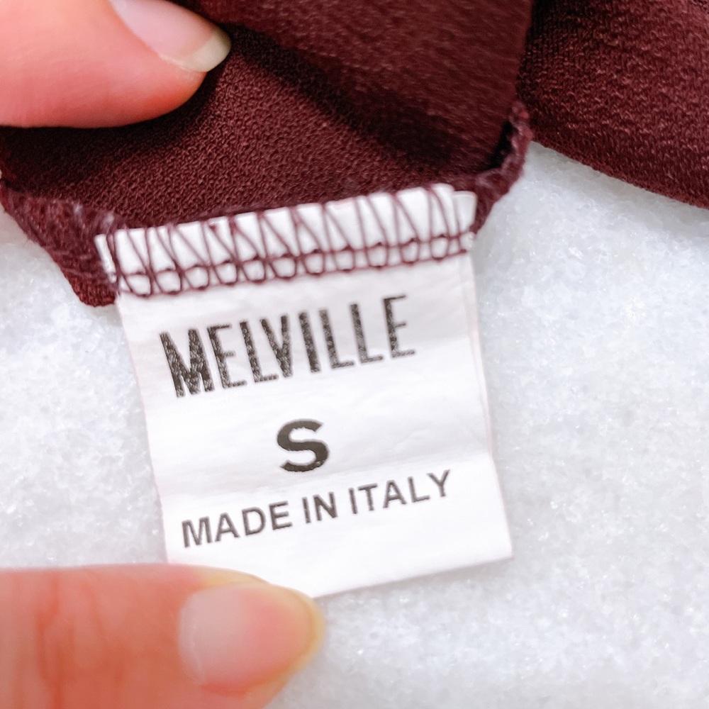 Brandy Melville Maroon Deep V Tank - Picture 4 of 6